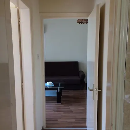 Modern Mackenzie Beach Apartament Larnaca